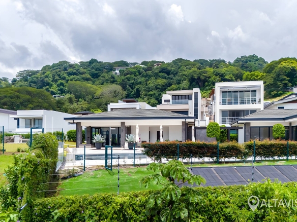 Condominio Vista Real