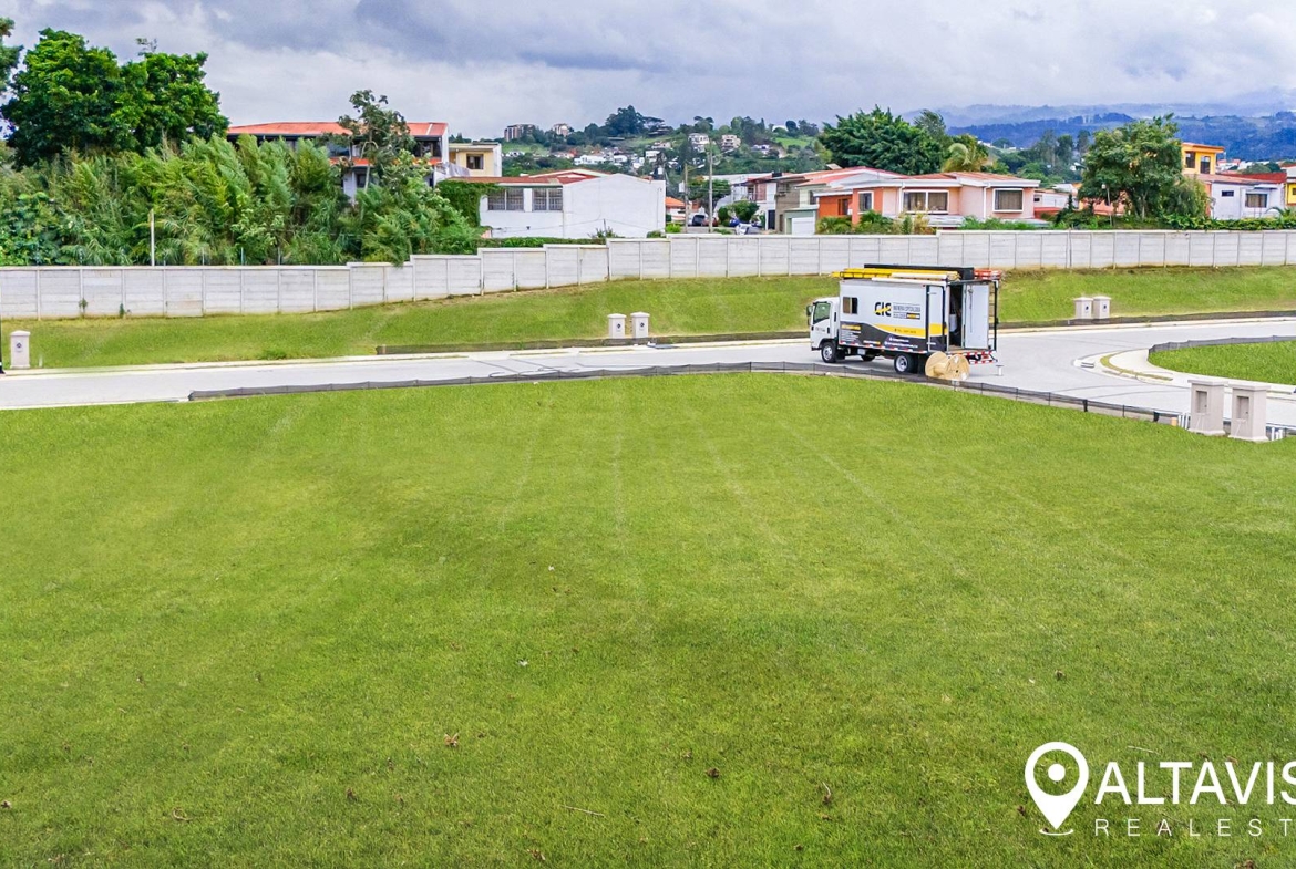 Condominio avenida del este