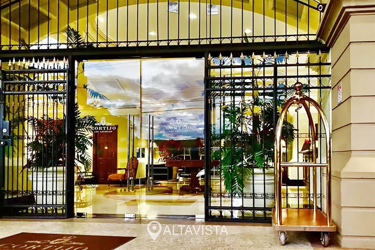 El Cortijo Los Laureles