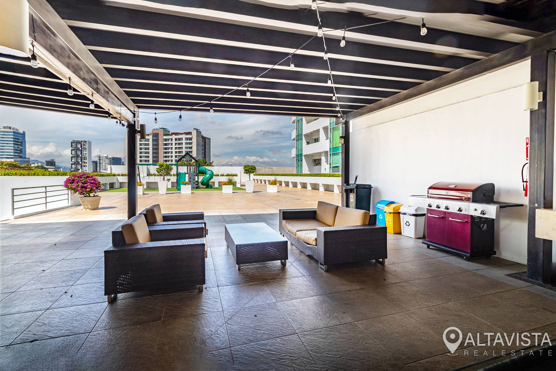 Condominio roble sabana