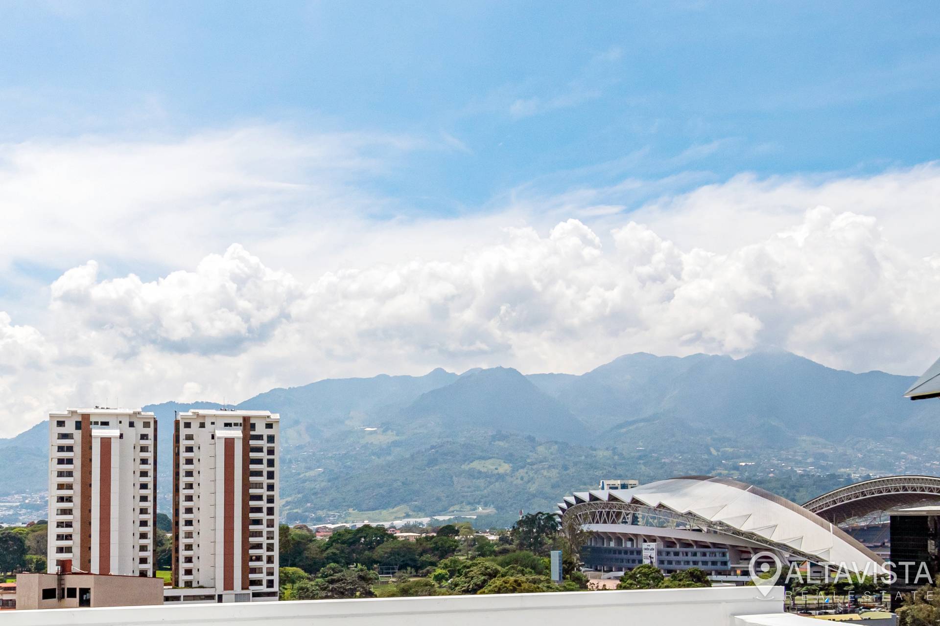 Condominio roble sabana