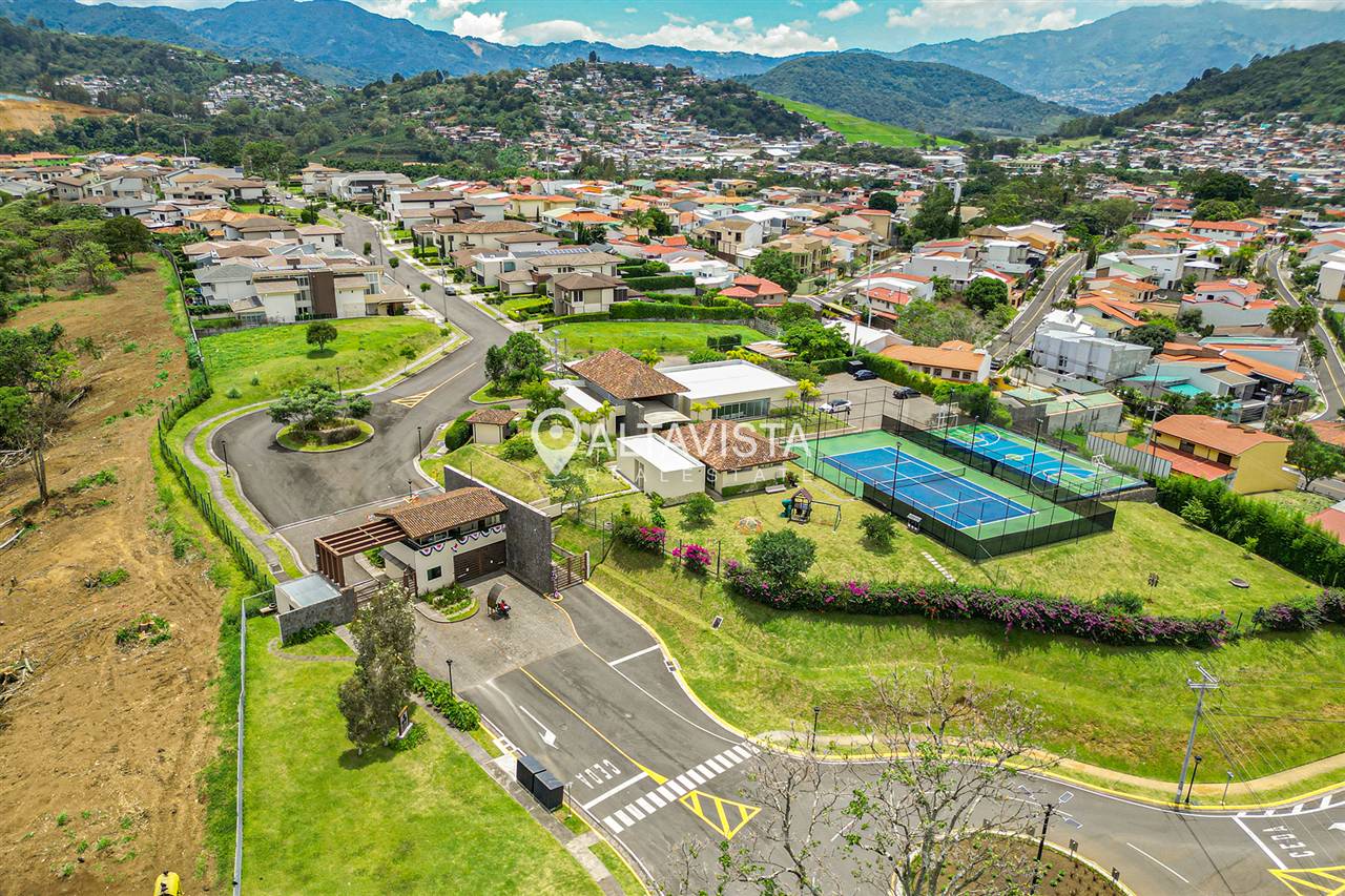 Venta de casa tierras del este