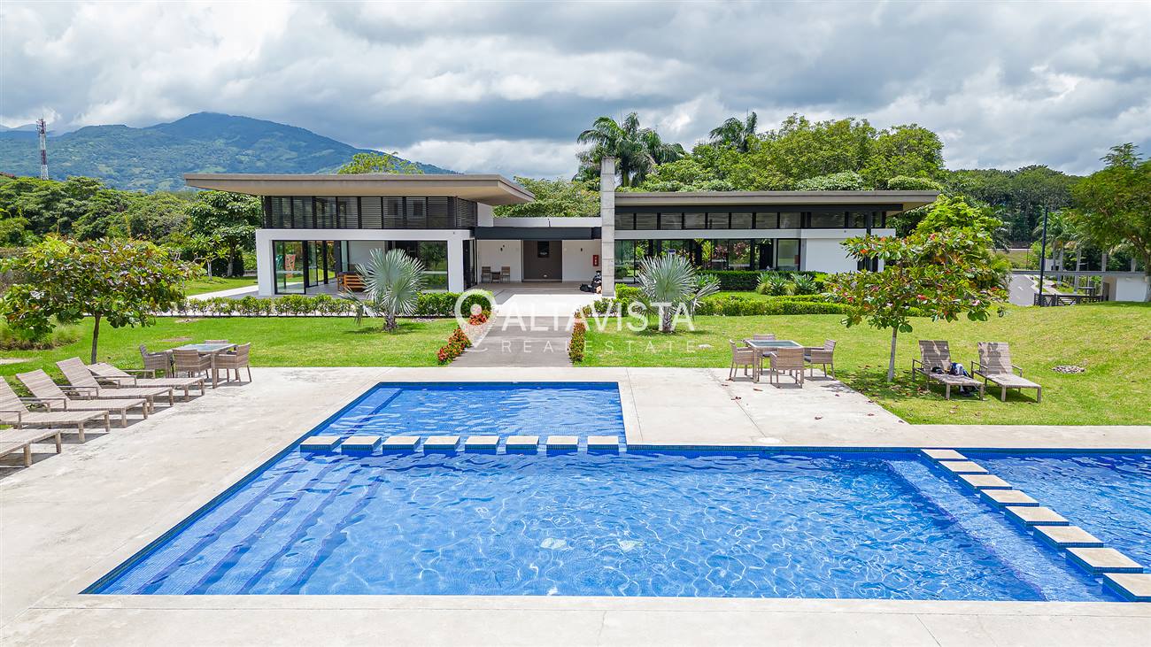 Lote en venta Condominio Villa del Sol