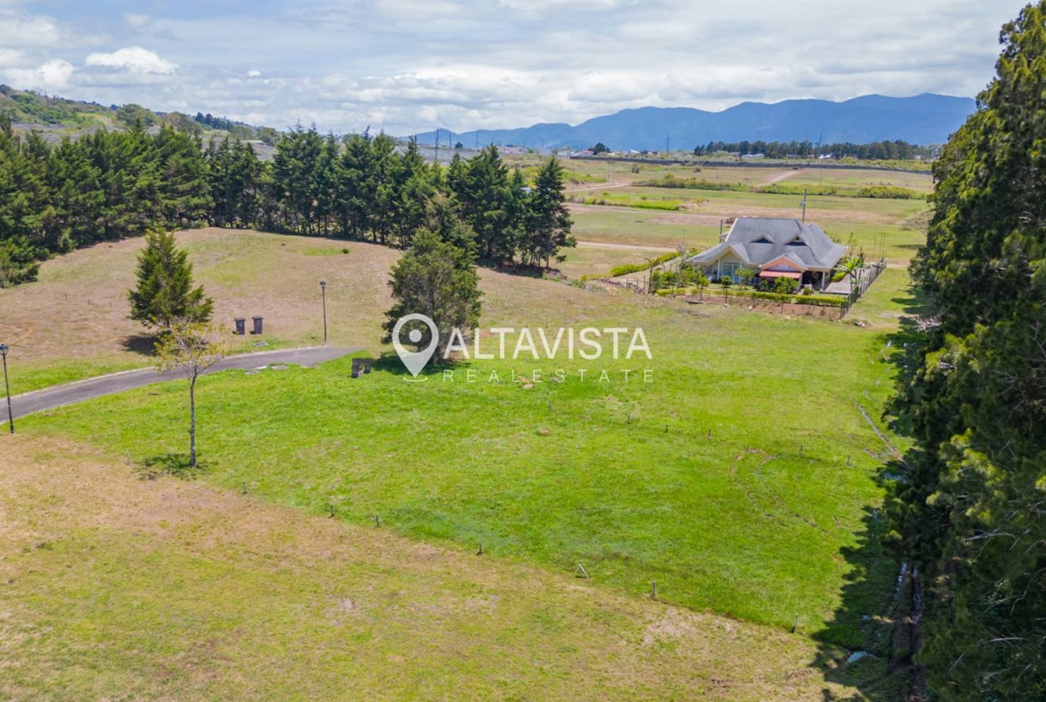 Lote en venta CONDOMINIO LOS LAGOS CARTAGO