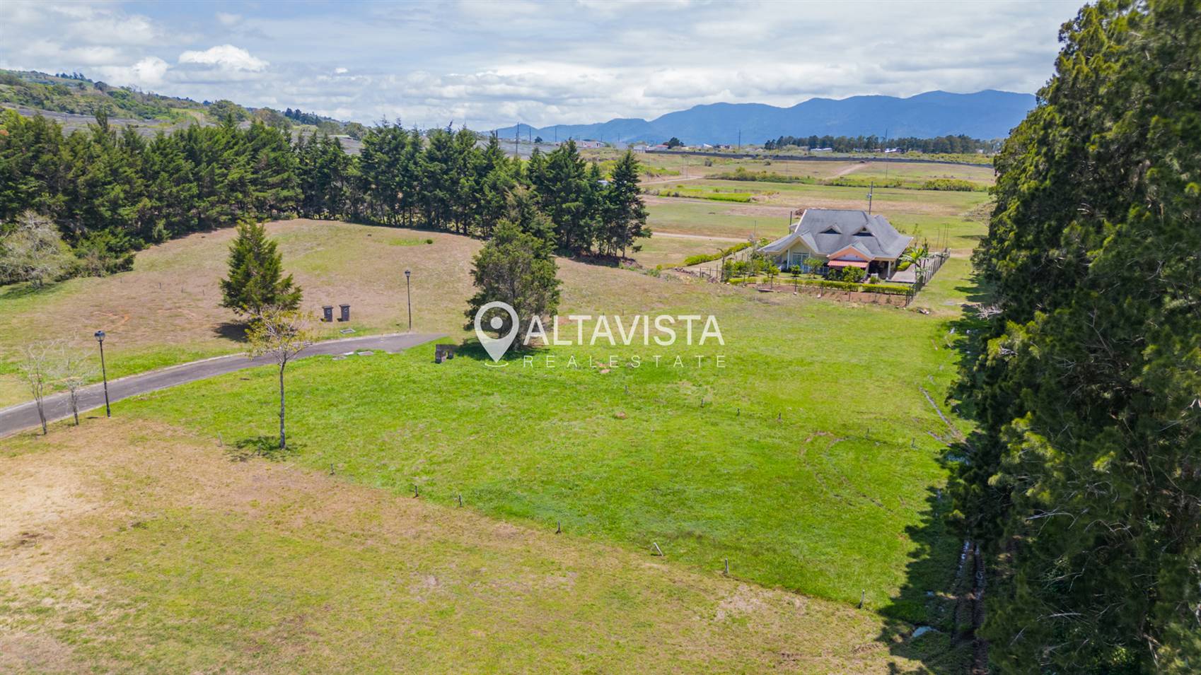 Lote en venta CONDOMINIO LOS LAGOS CARTAGO