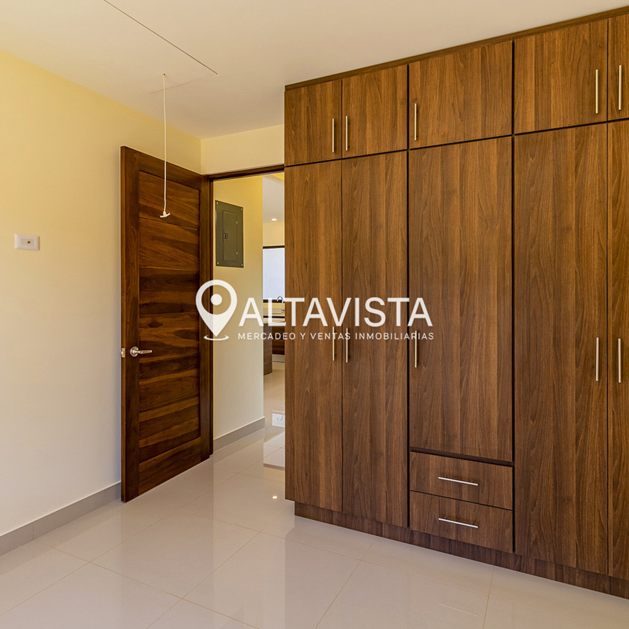 Casa en venta Condominio Puerto España Cartago