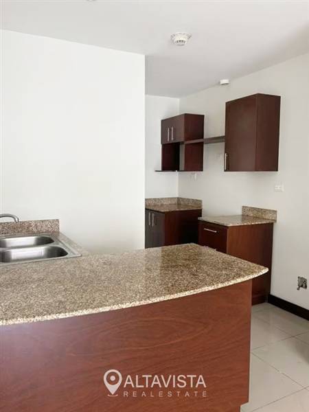 Torres de San Marino en Heredia