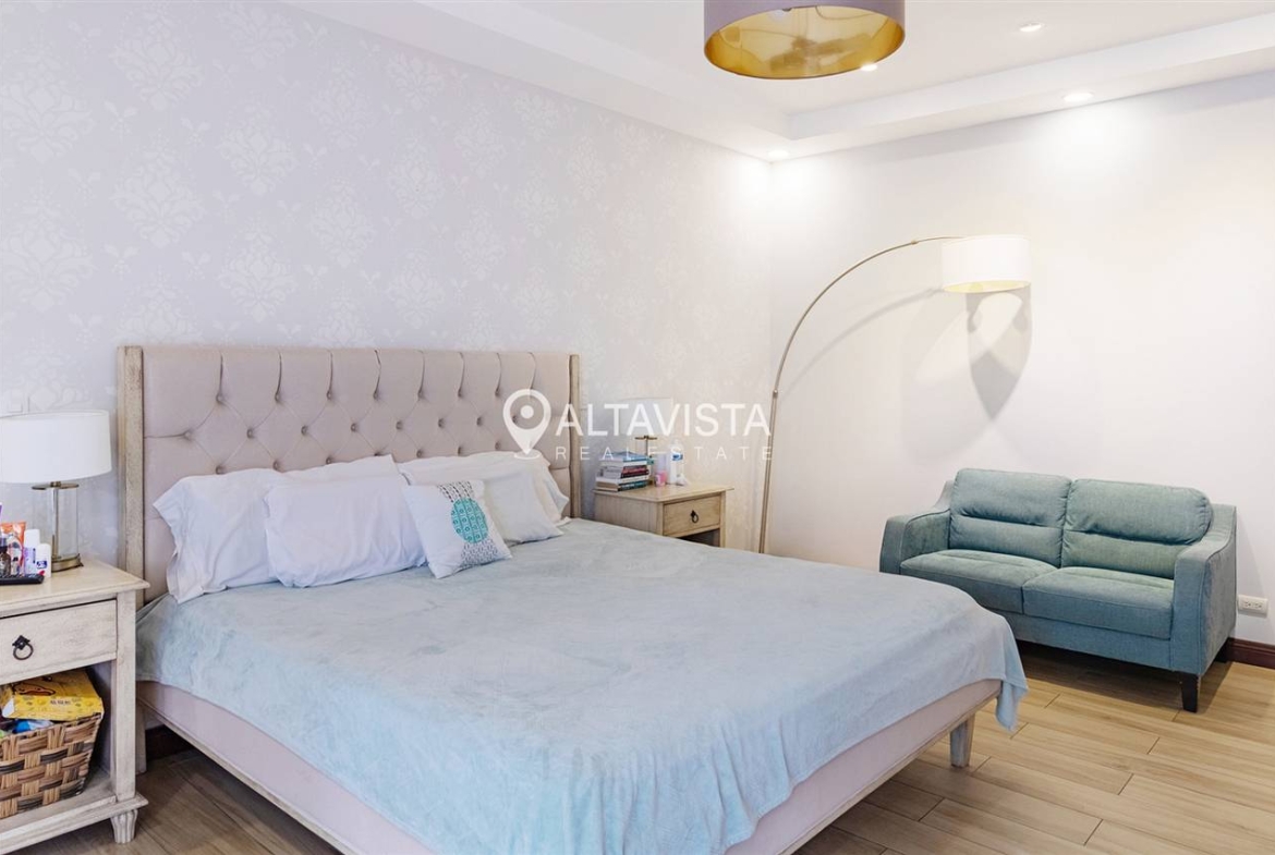 Venta de Casa 1 en Condominio Gregal