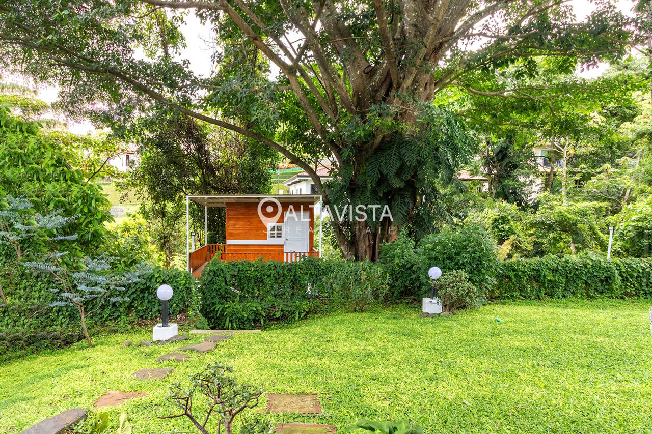 Venta de Casa 1 en Condominio Gregal