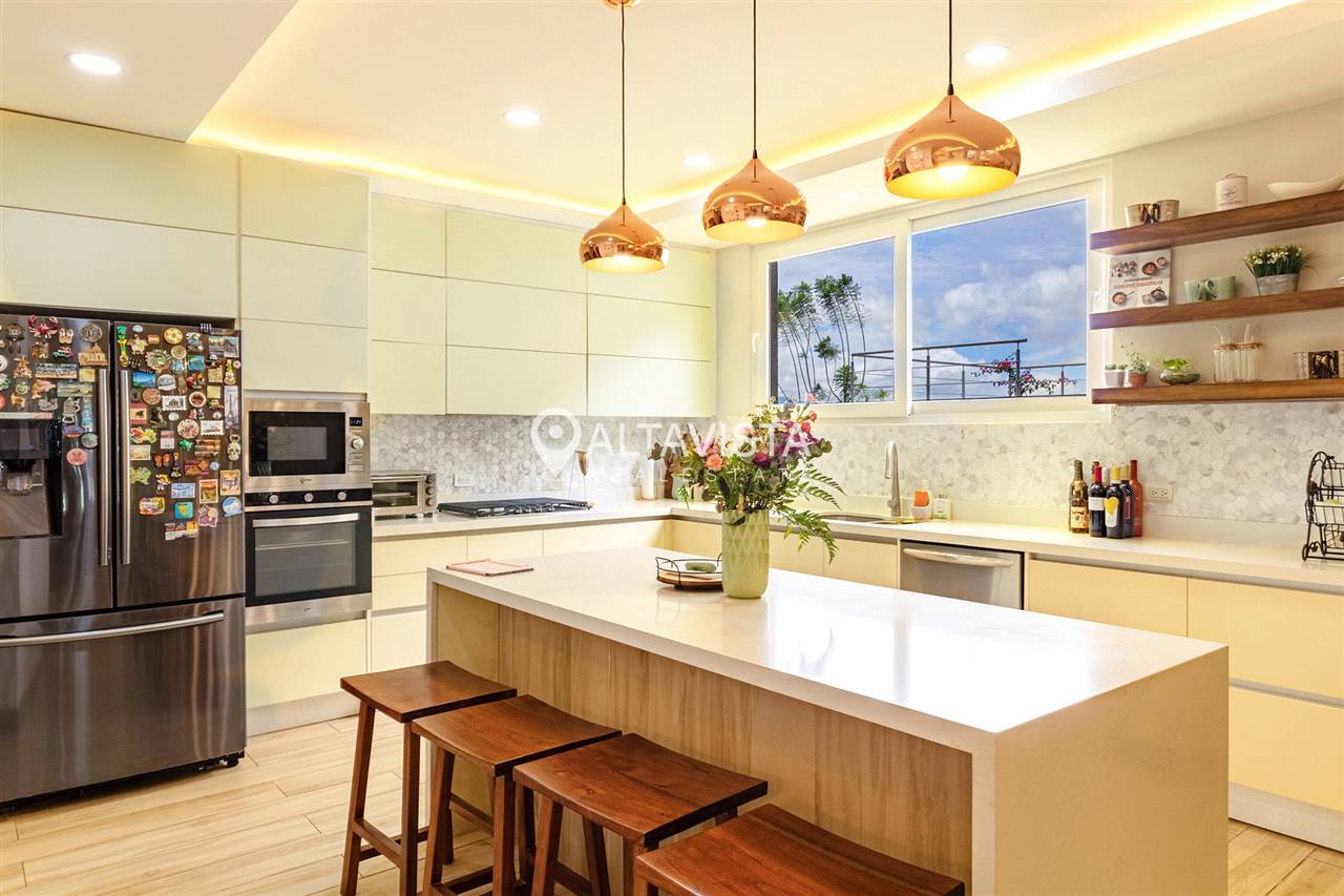 Venta de Casa 1 en Condominio Gregal