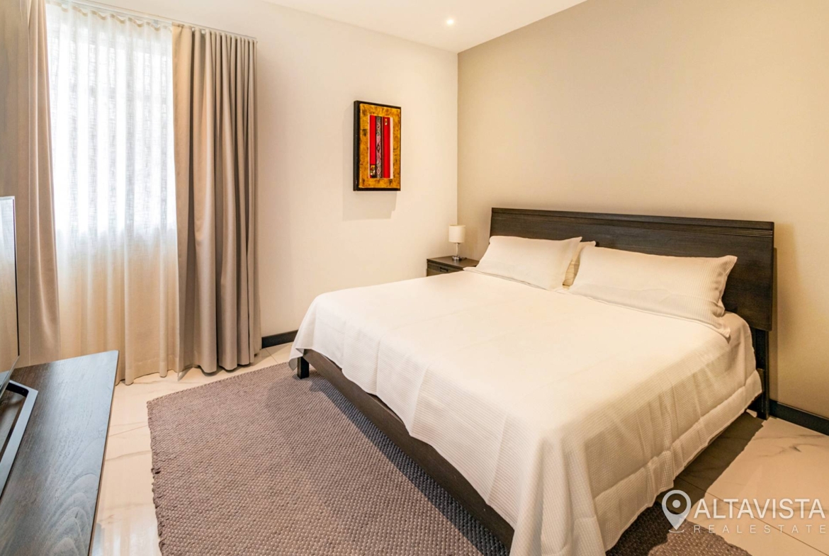 Venta de Casa en Condominio 2370 Guachipelin