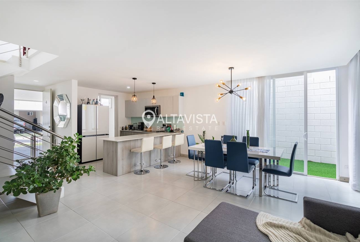 Venta de Casa en Condominio La Arboleda Belén Heredia