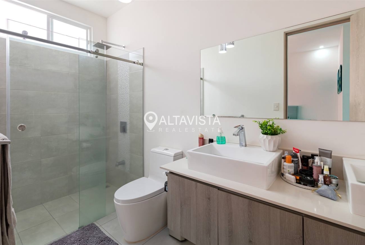 Venta de Casa en Condominio La Arboleda Belén Heredia