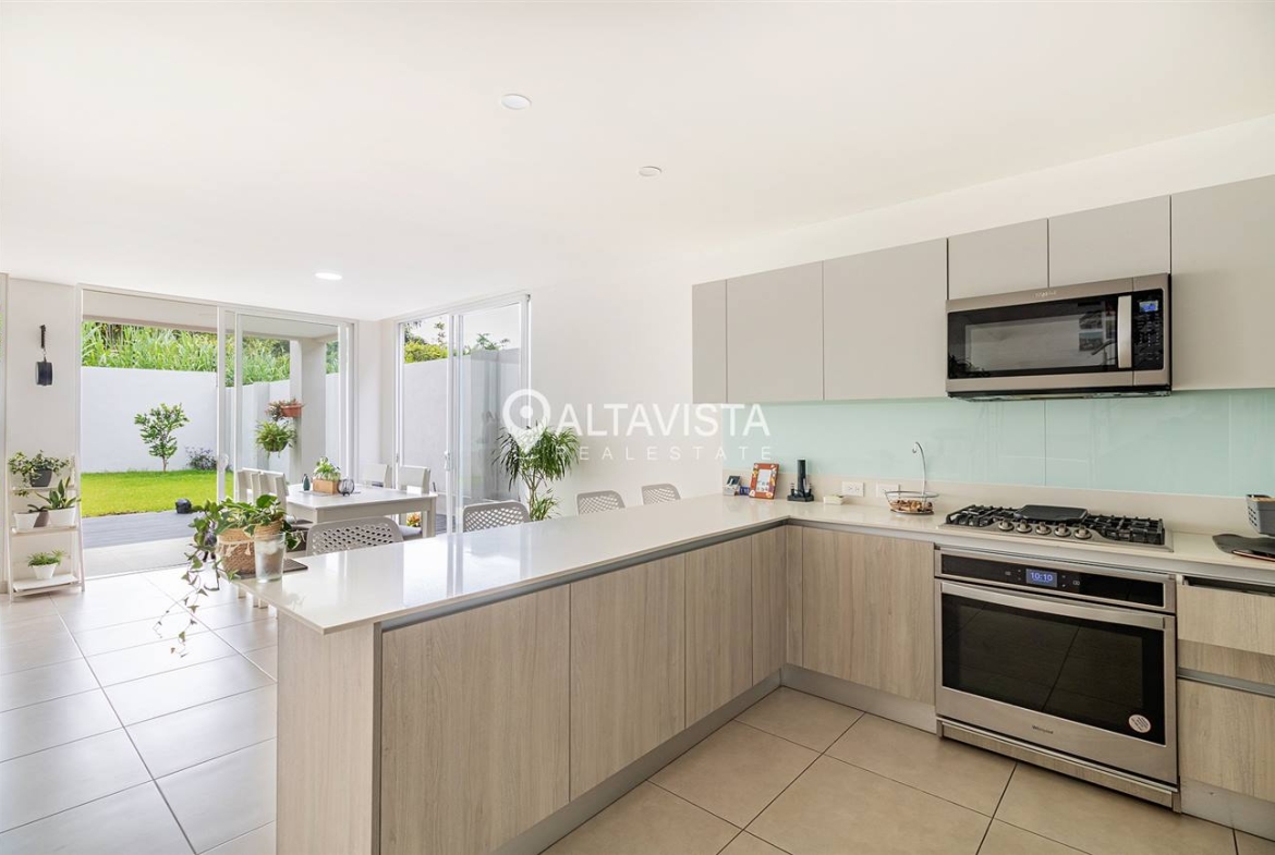 Venta de Casa en Condominio La Arboleda Belén Heredia