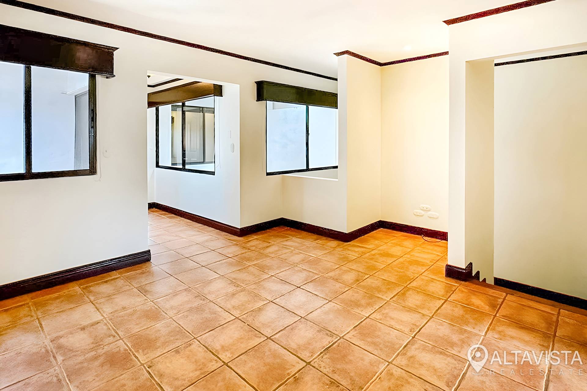 Casa en venta condominio Santa Ana