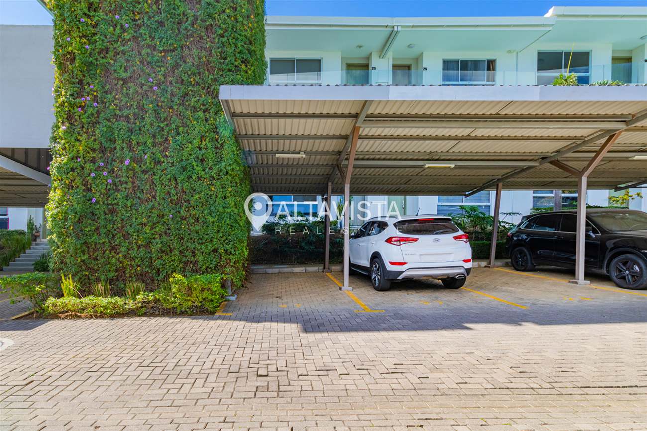 Escazu en Condominio Privé