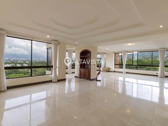 Apartamento en condominio Portofino Escazu