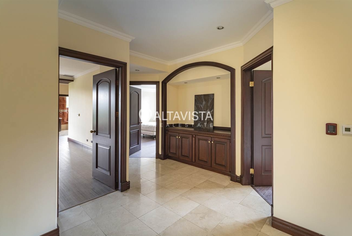 Apartamento en condominio Portofino Escazu