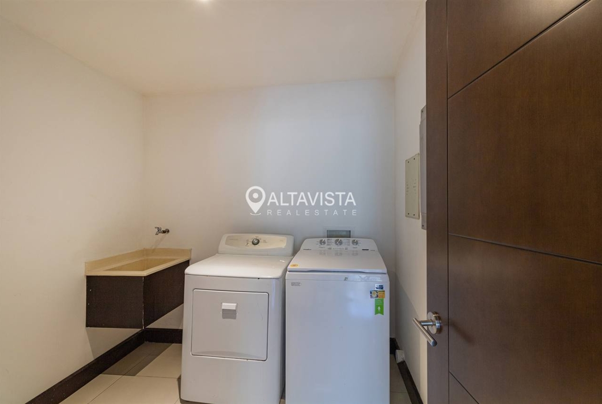 Condominio Montesol Santa Ana