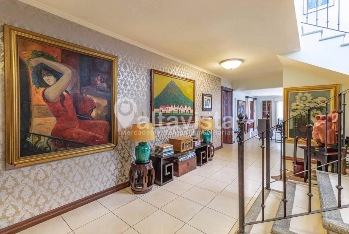 Casa en Condominio Ereganto