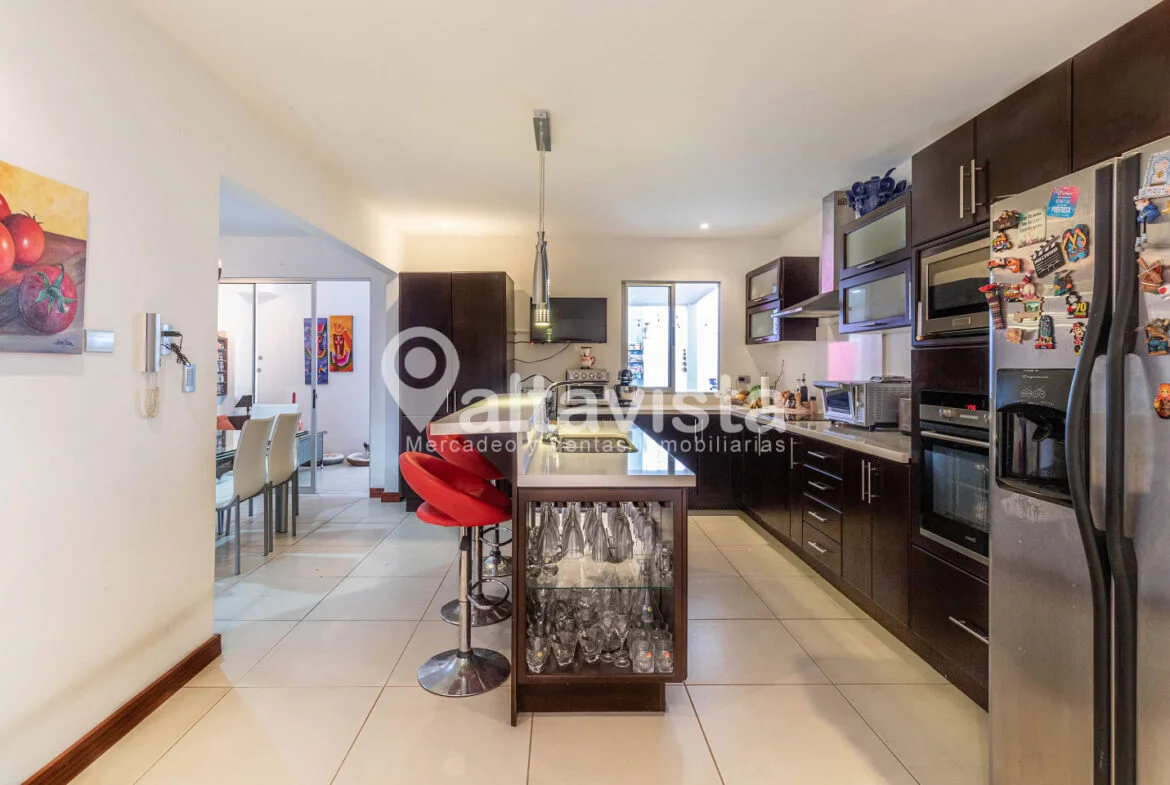 Casa en Condominio Rialto