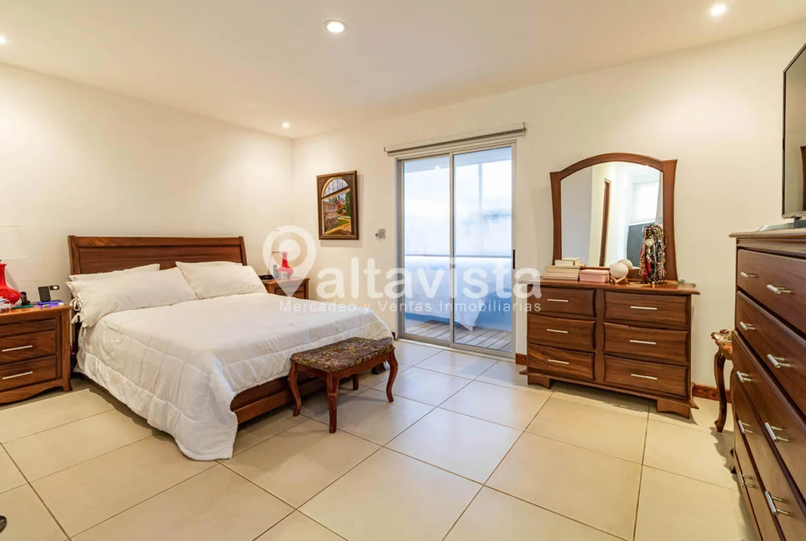 Casa en Condominio Rialto