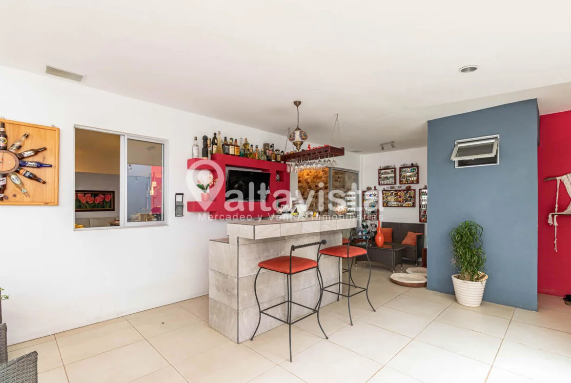 Casa en Condominio Rialto