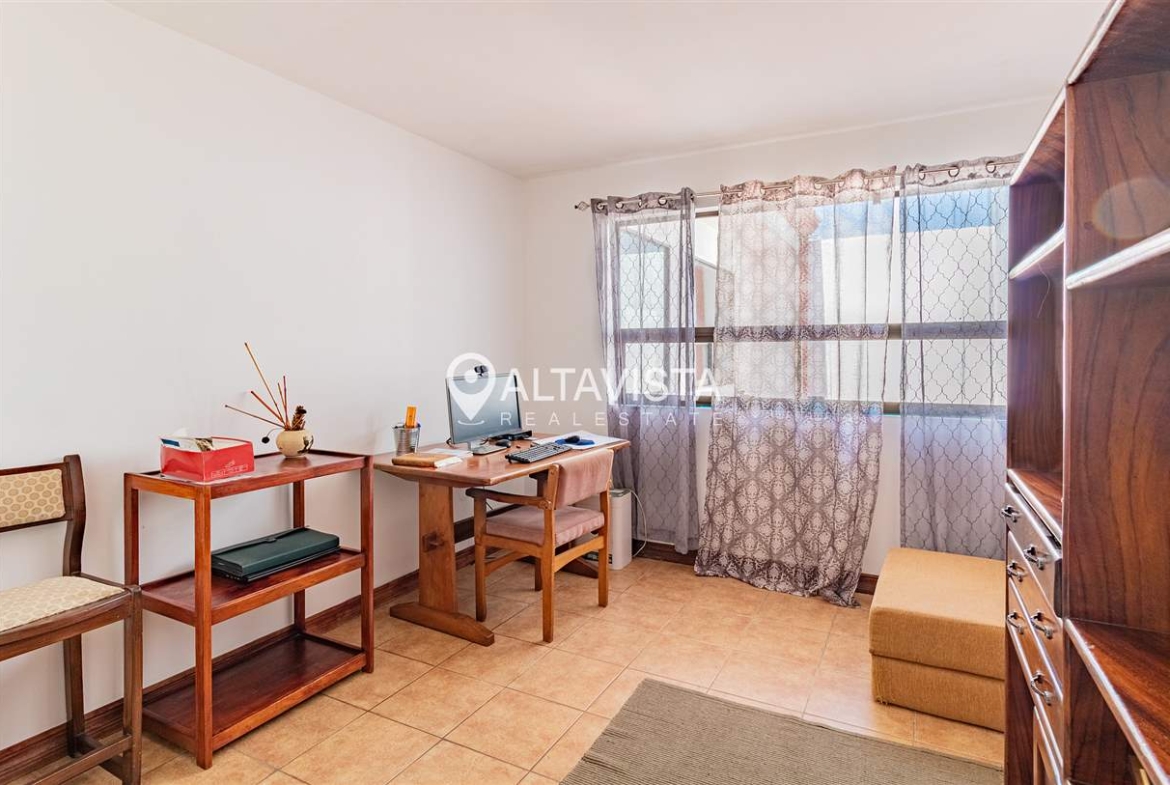 Casa en Venta Guayabos de Curridabat 3 Pisos