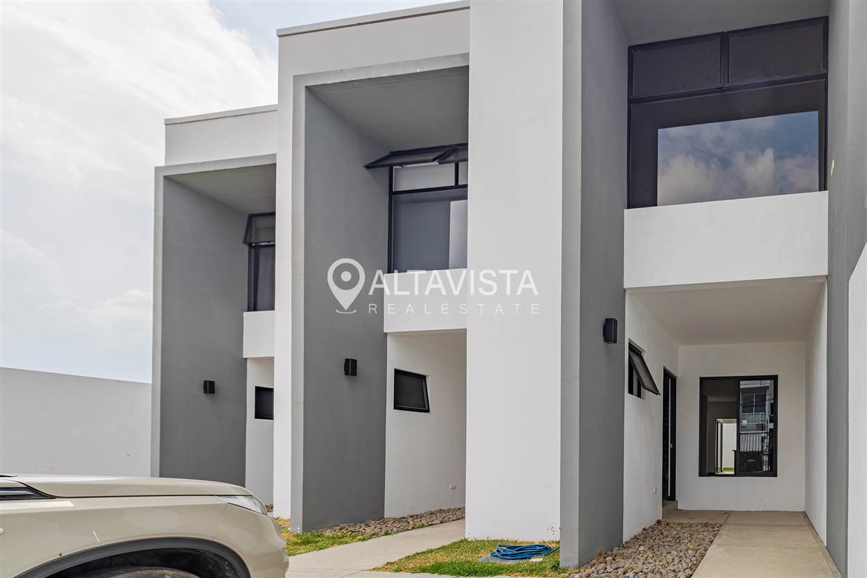 Casa en Venta Guayabos de Curridabat Por Aleste-0 Casa en Venta Guayabos de Curridabat Por Aleste