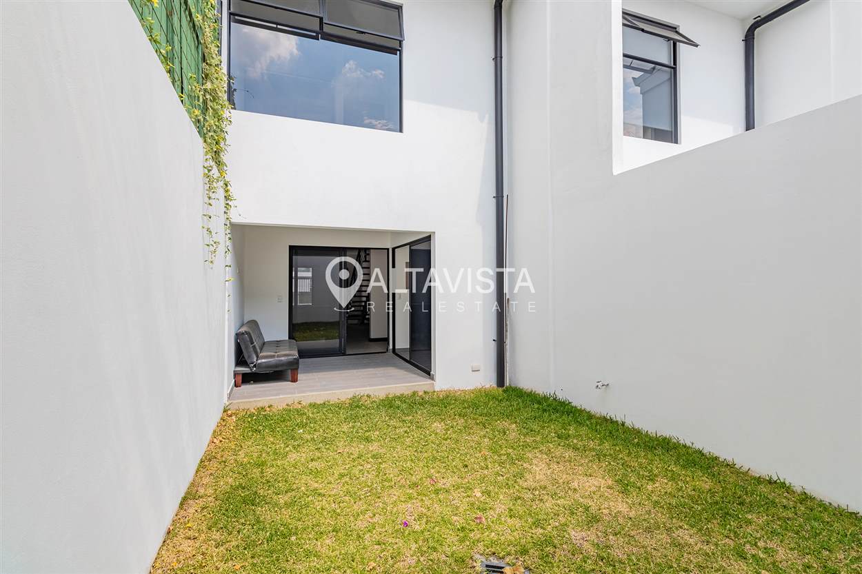 Casa en Venta Guayabos de Curridabat Por Aleste-13 Casa en Venta Guayabos de Curridabat Por Aleste