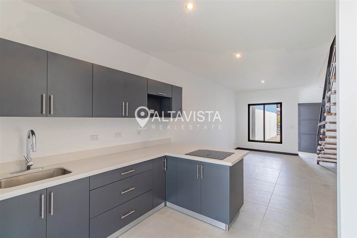 Casa en Venta Guayabos de Curridabat Por Aleste-7 Casa en Venta Guayabos de Curridabat Por Aleste
