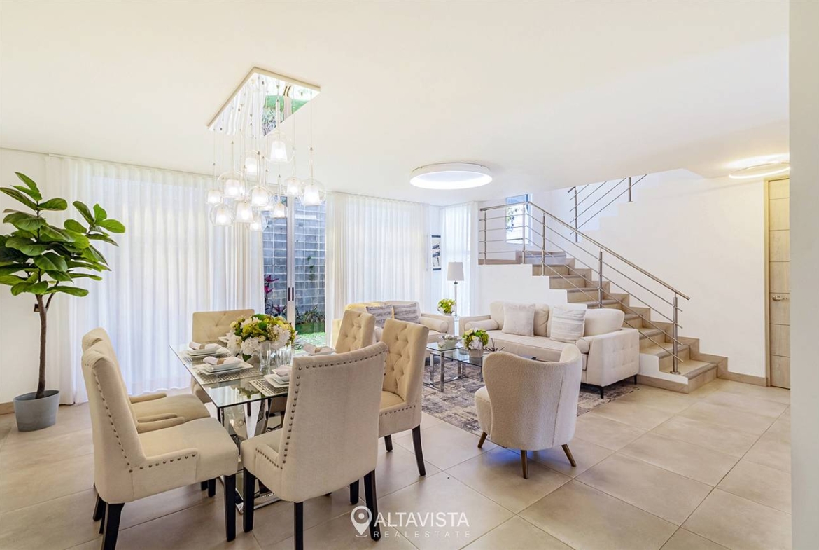 Condominio Ayarco 385