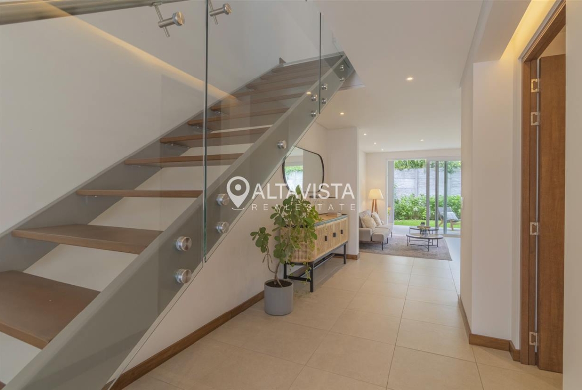 Casa en venta Condominio Elements Lindora