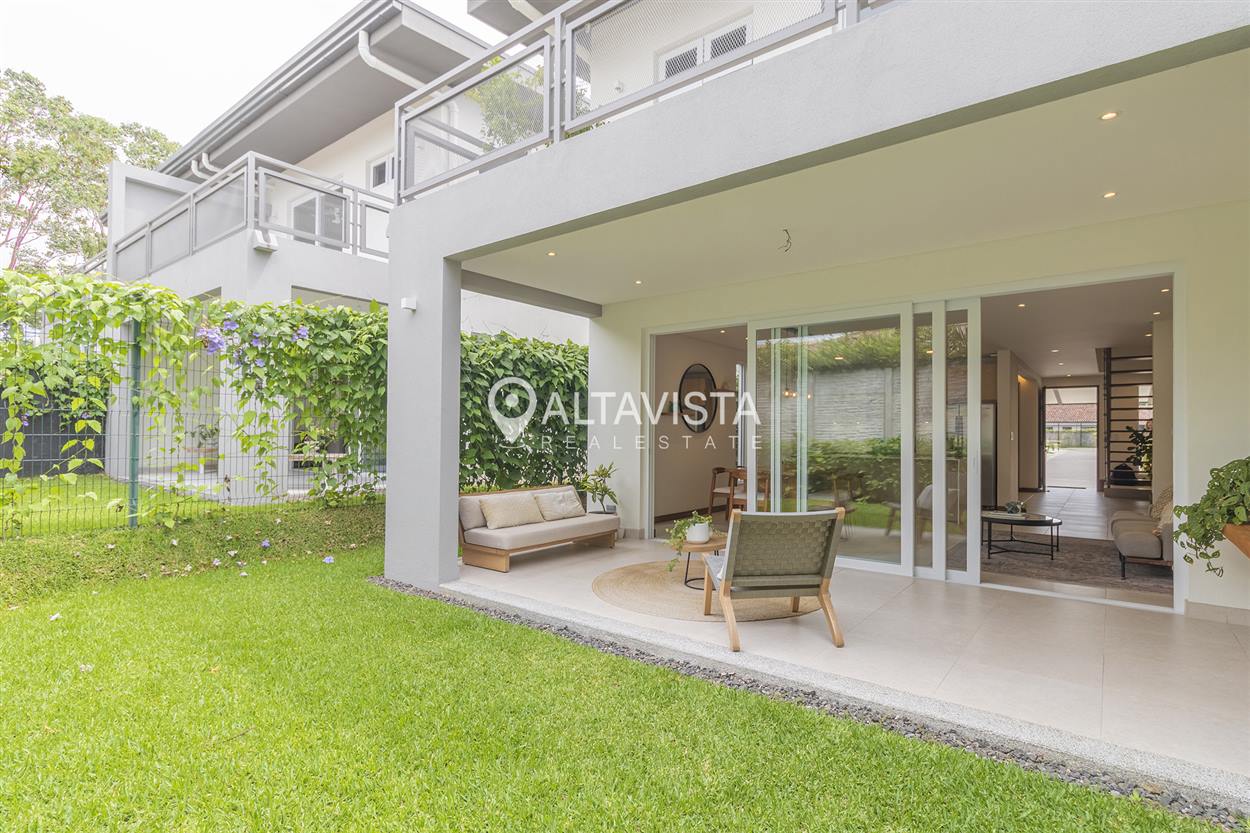 Casa en venta Condominio Elements Lindora