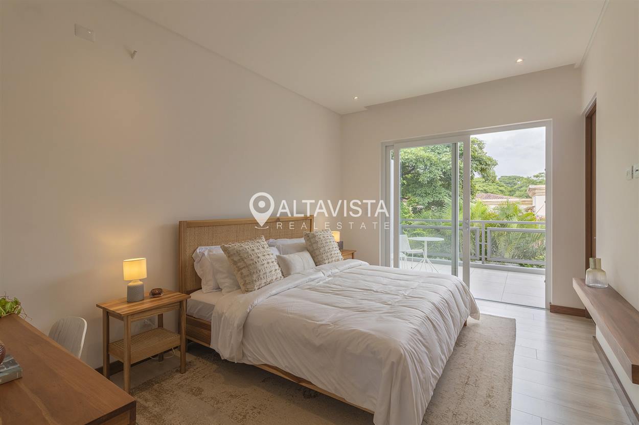 Casa en venta Condominio Elements Lindora
