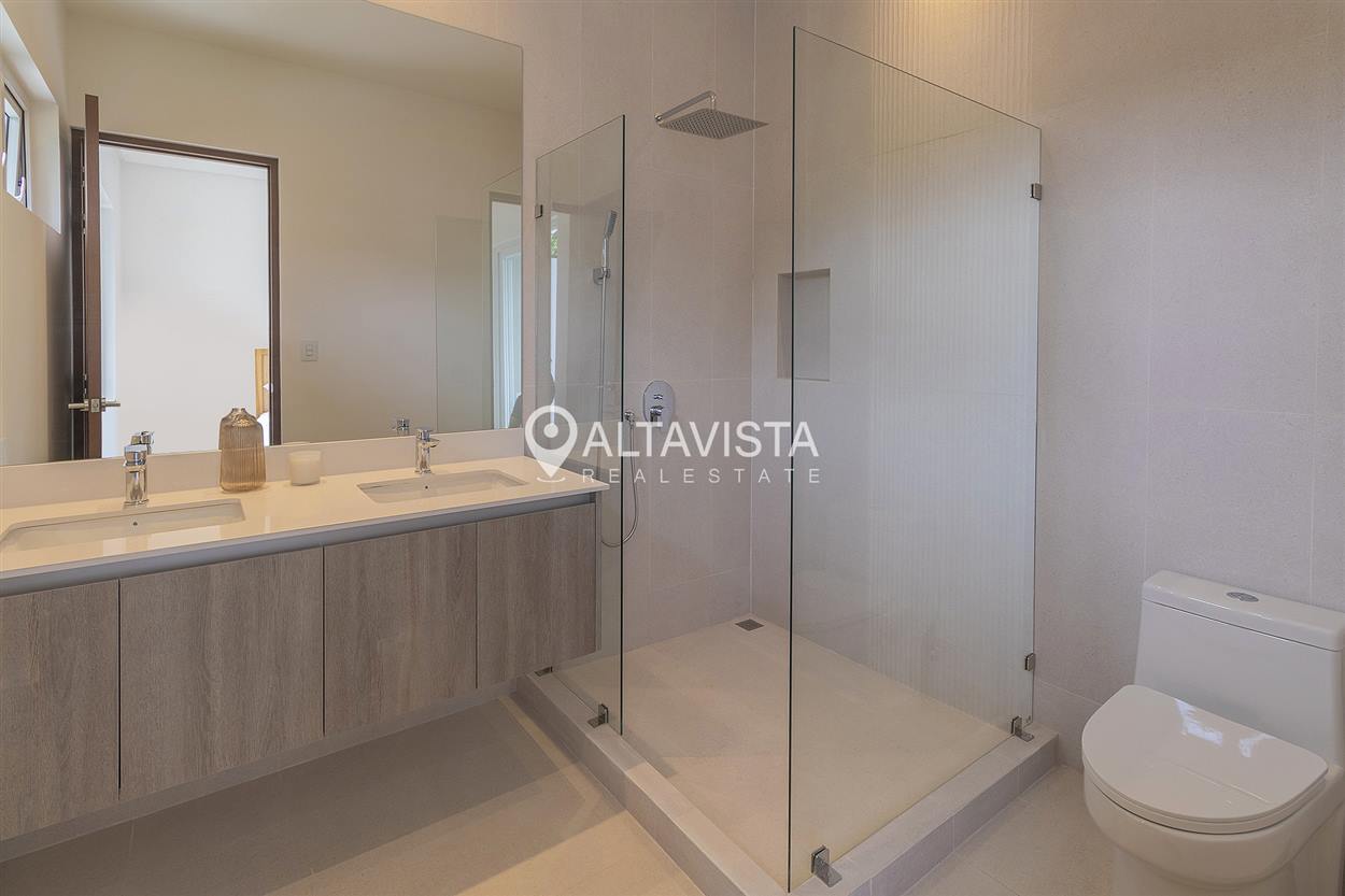 Casa en venta Condominio Elements Lindora