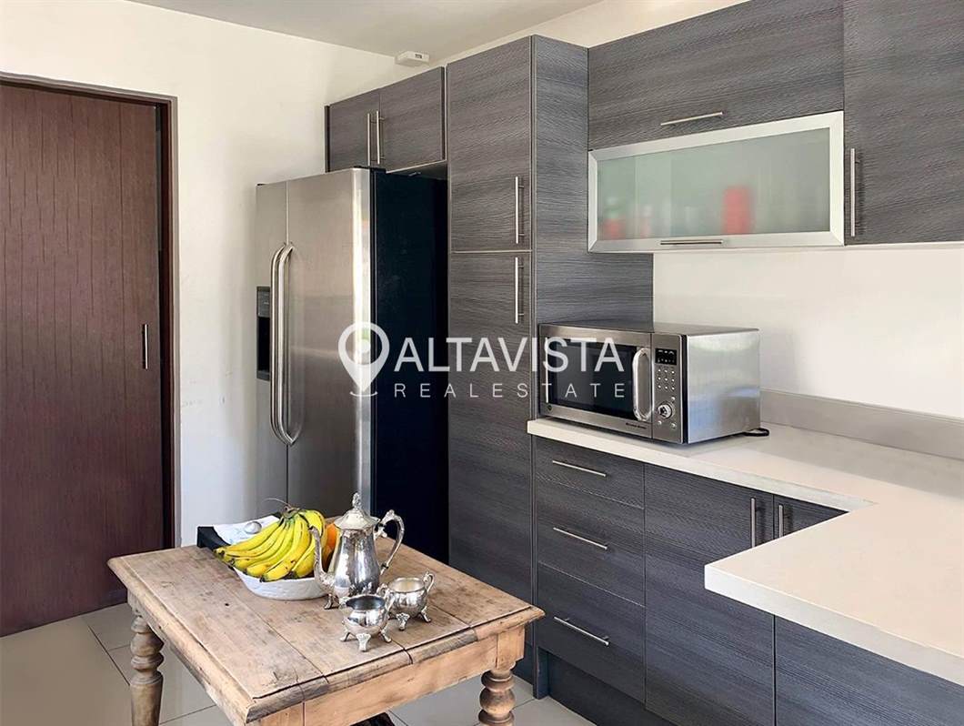 Parques del Sol Santa Ana