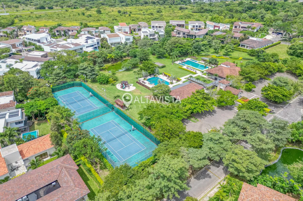 Condominio La Hacienda