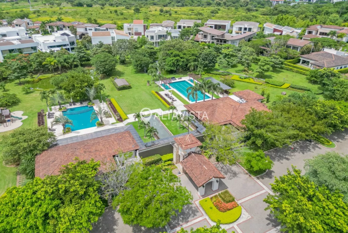 Condominio La Hacienda