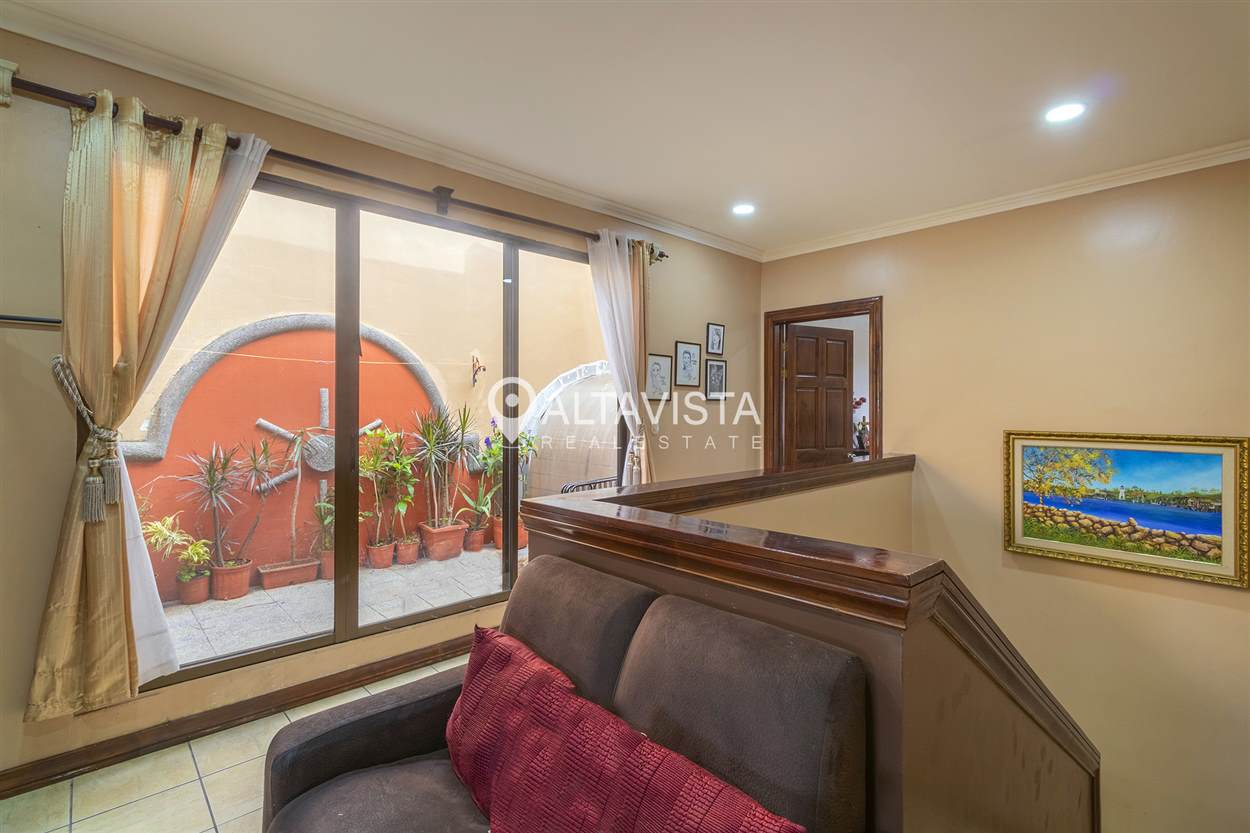 Condominio Lomas de Granadilla Venta Casa