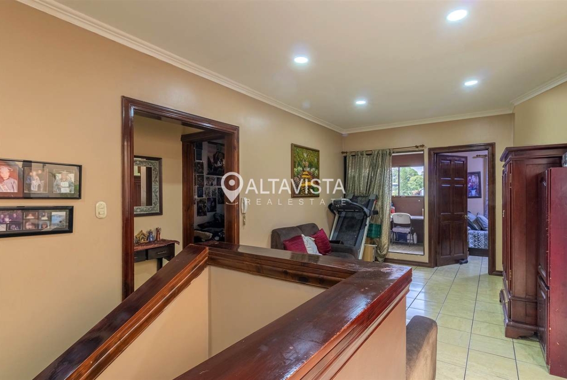 Condominio Lomas de Granadilla Venta Casa