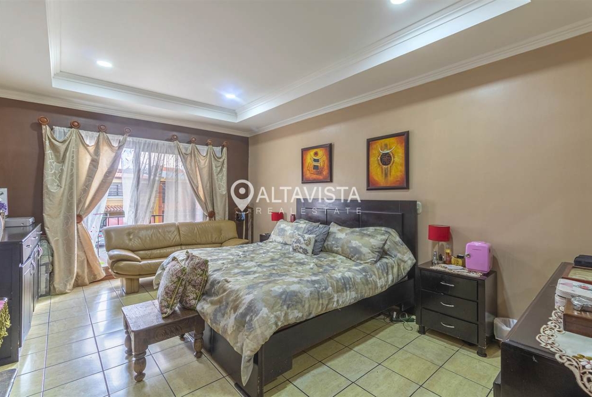 Condominio Lomas de Granadilla Venta Casa