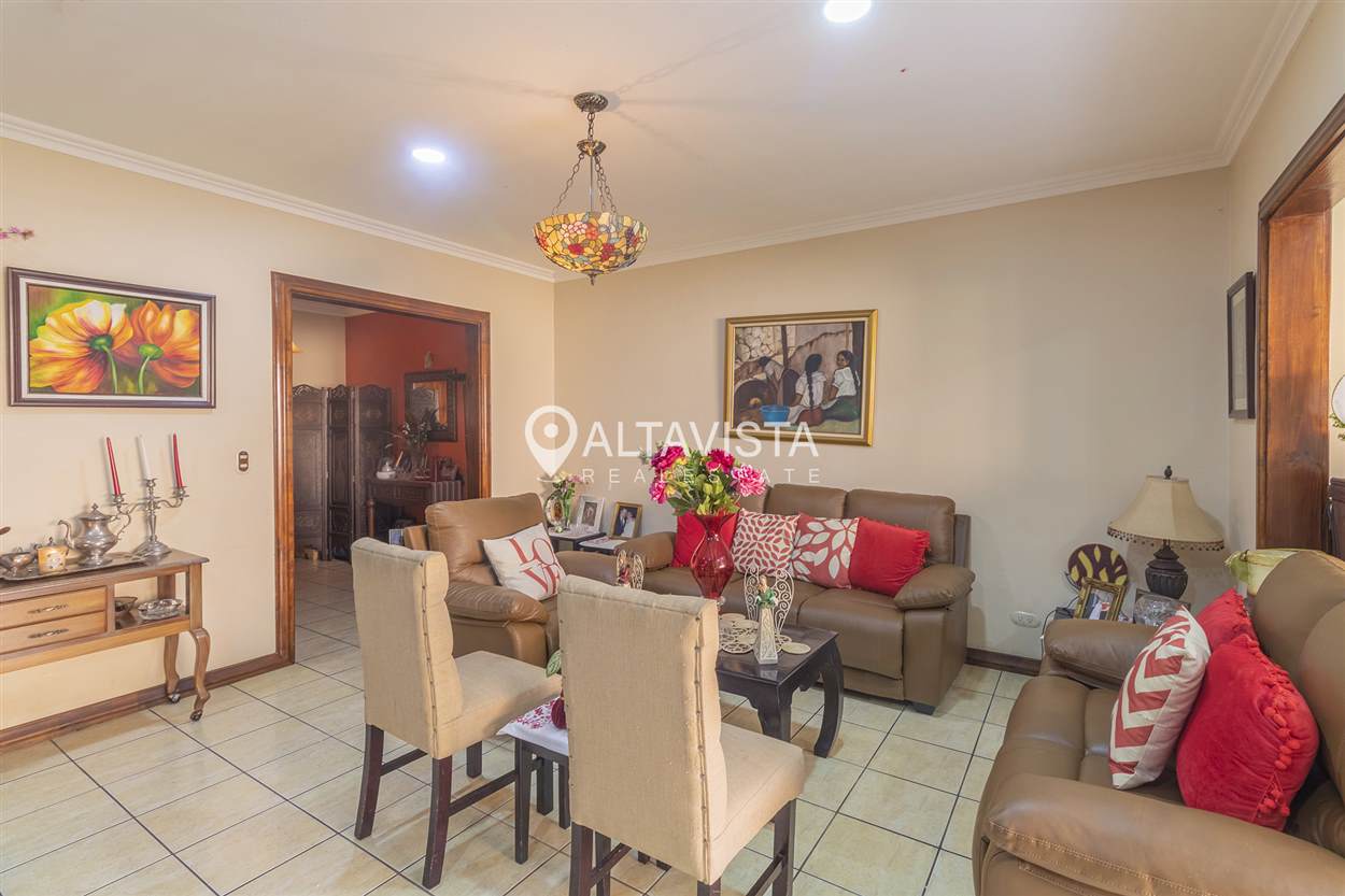 Condominio Lomas de Granadilla Venta Casa