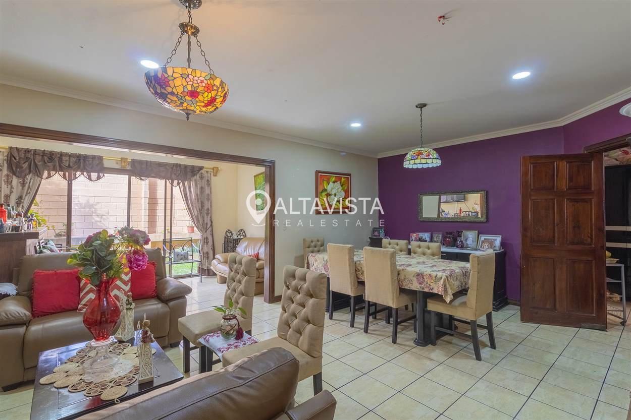 Condominio Lomas de Granadilla Venta Casa