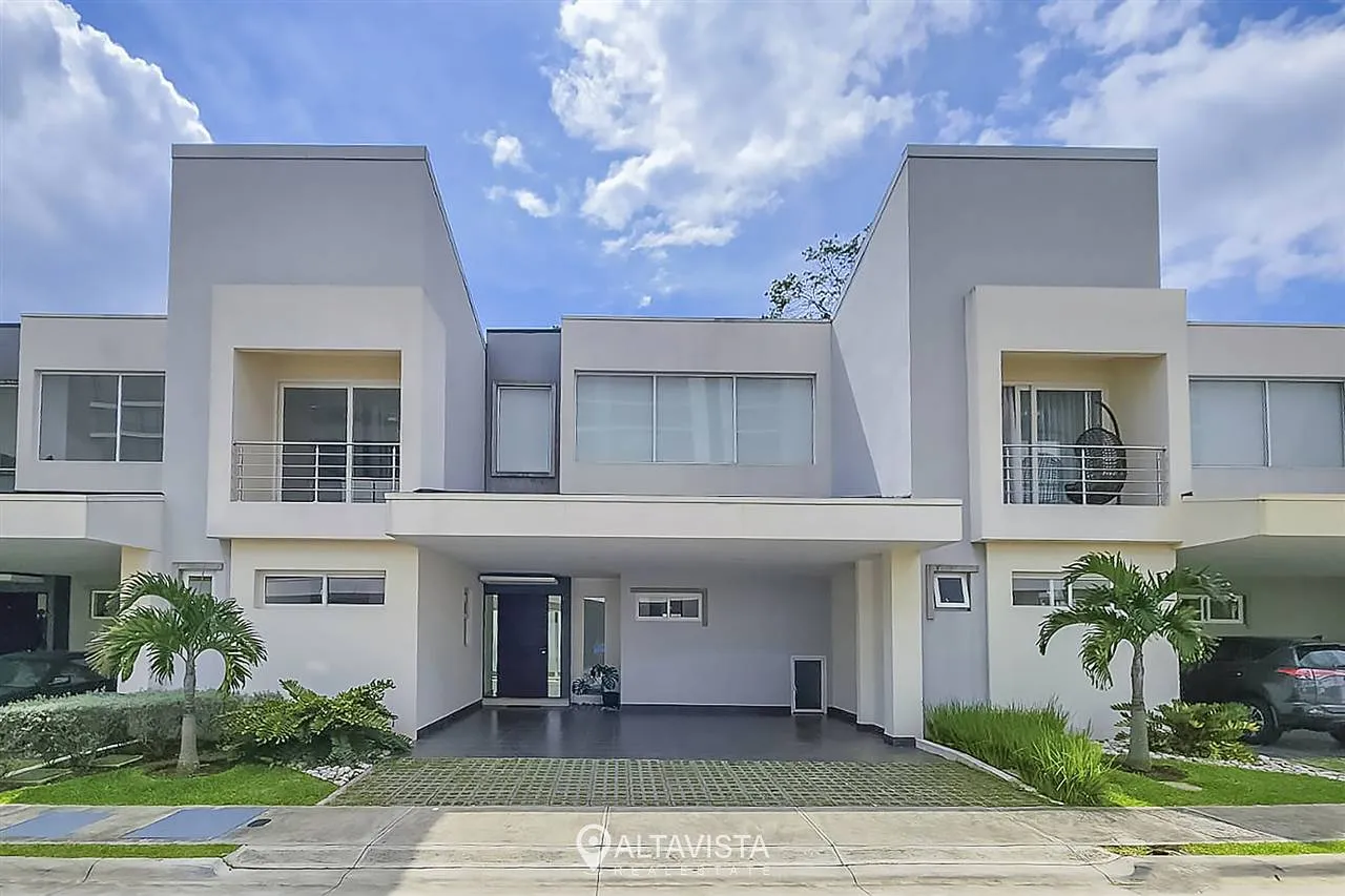 Condominio Prados Del Este 0_resultado