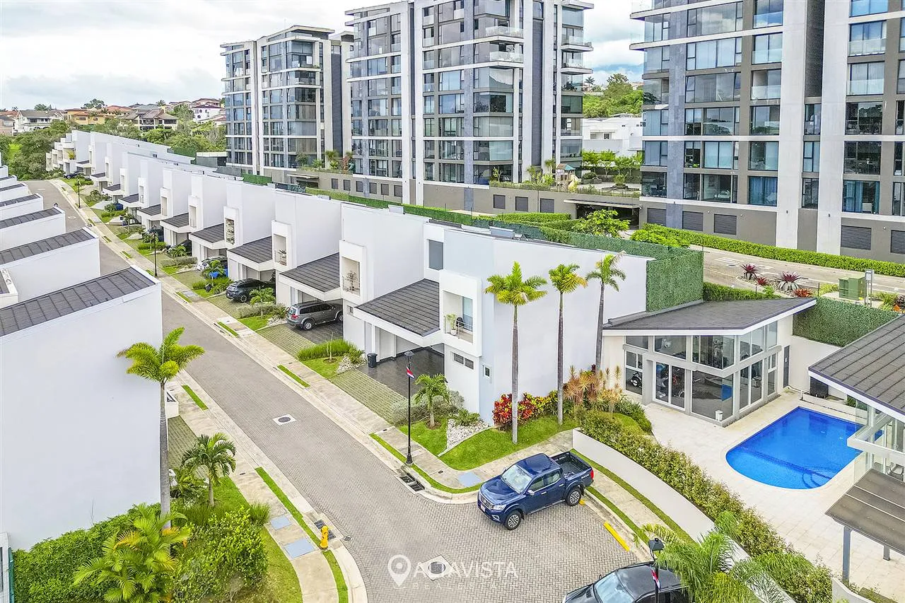 Condominio Prados del Este 15_resultado