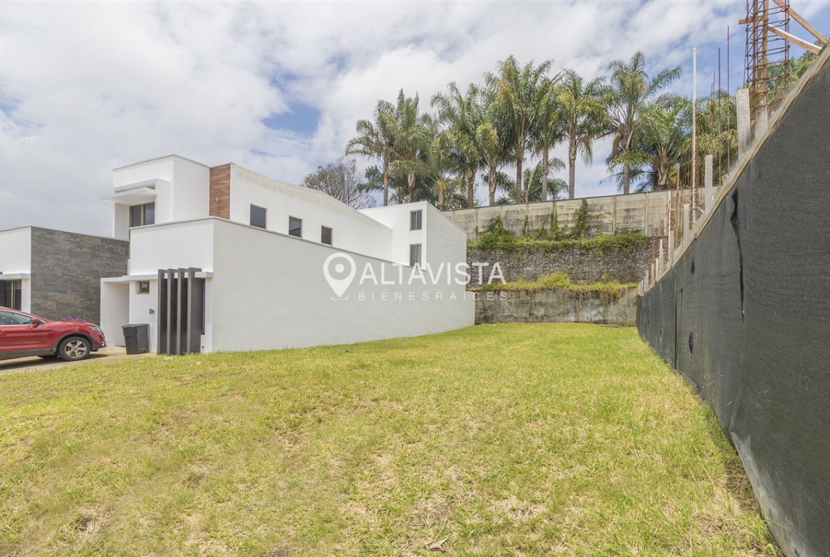 Lote en Venta Condominio Rialto