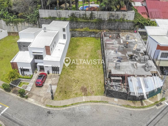 Lote en Venta Condominio Rialto