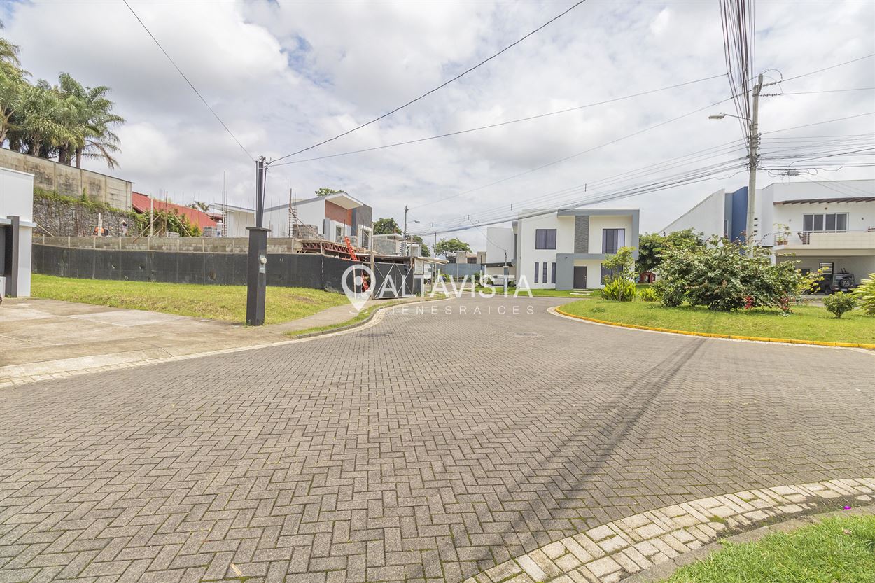 Lote en Venta Condominio Rialto