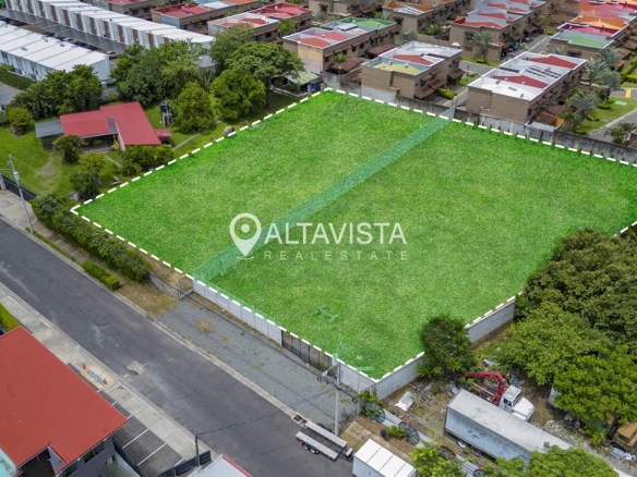 Venta de Lote Pozos de Santa Ana